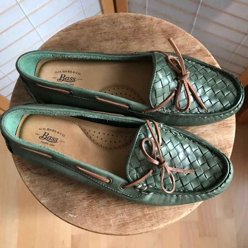 Bass Winnie driving shoe loafer sage green leather